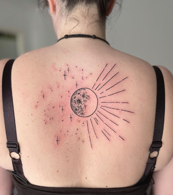 25 Gorgeous Sun and Moon Tattoo Designs Suitable for Anyone