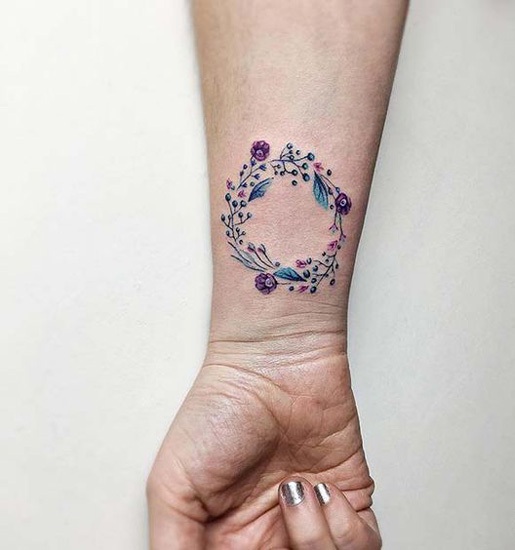 10 Outstanding O Letter Tattoo Designs to Express Yourself
