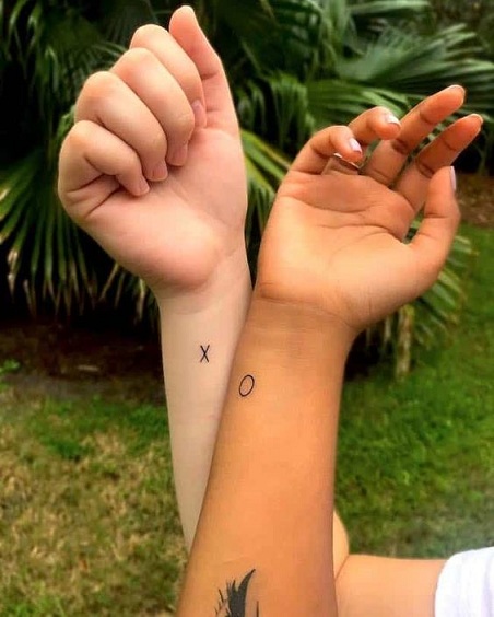 10 Outstanding O Letter Tattoo Designs to Express Yourself