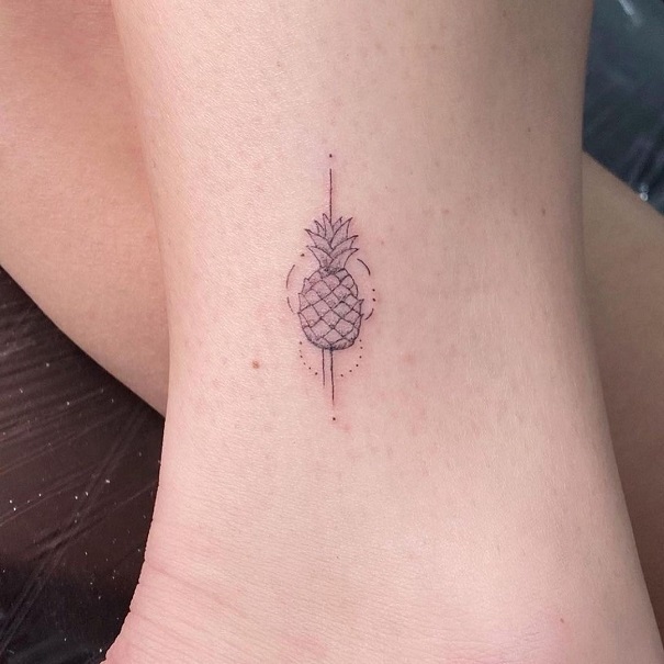 20 Fantastic Pineapple Tattoo Designs With Meanings