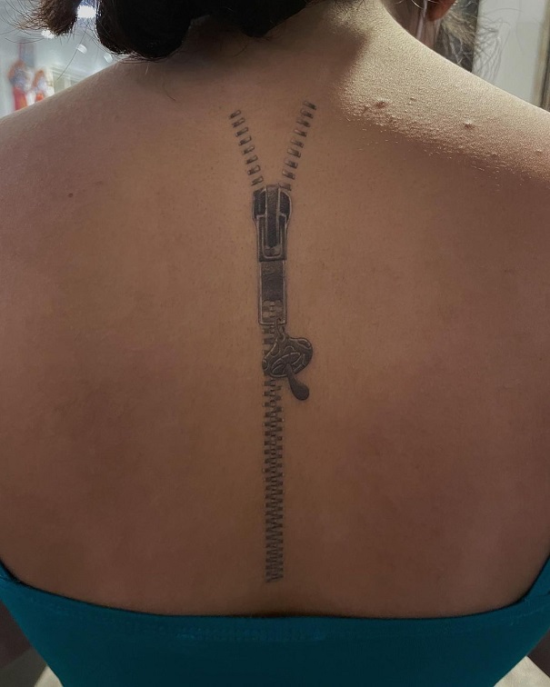 15 Innovative Zipper Tattoo Designs Suitable for Anyone