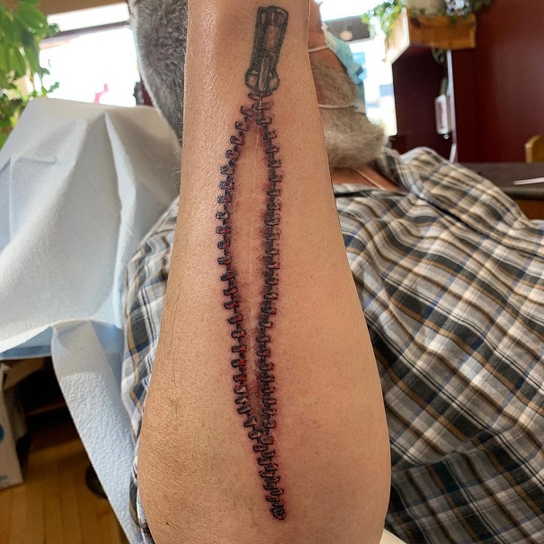 15 Innovative Zipper Tattoo Designs Suitable for Anyone