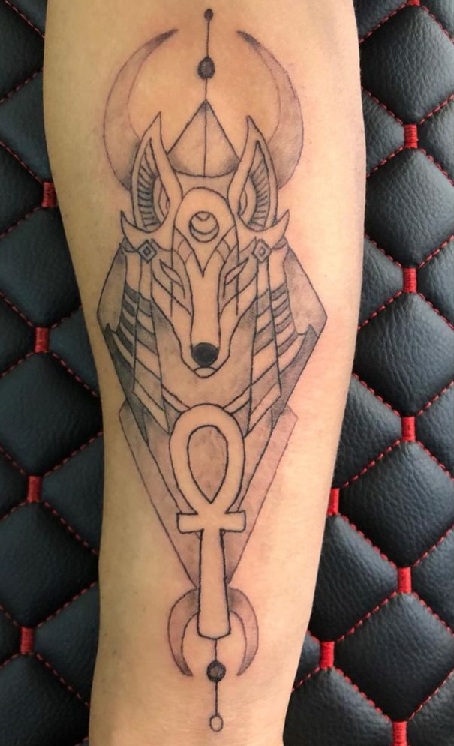 Top 10 Familiar Ankh Tattoo Designs and Ideas