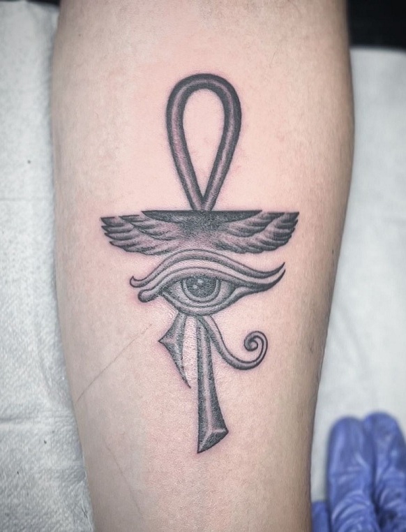 Top 10 Familiar Ankh Tattoo Designs and Ideas