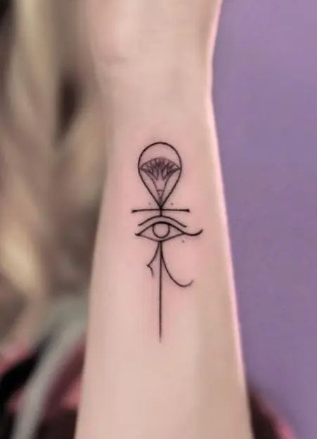 Top 10 Familiar Ankh Tattoo Designs and Ideas