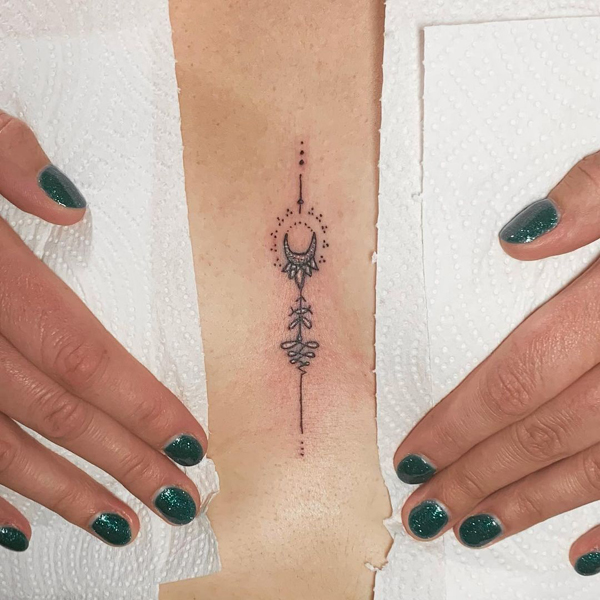 15+ Attractive Sternum Tattoo Designs and Ideas 2023