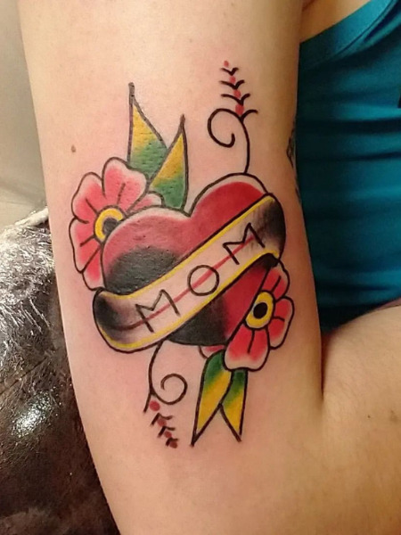 20 Beautiful Mom Tattoos to Celebrate Unconditional Love