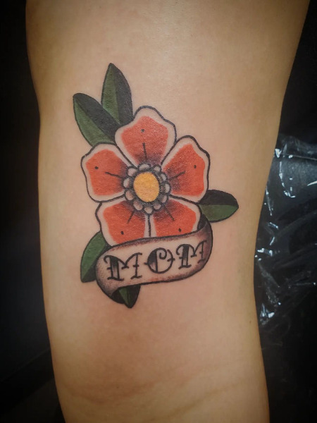 20 Beautiful Mom Tattoos to Celebrate Unconditional Love