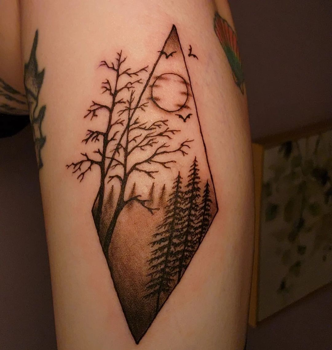 10 Beautiful Forest Tattoos That Capture Nature&#039;s Magic