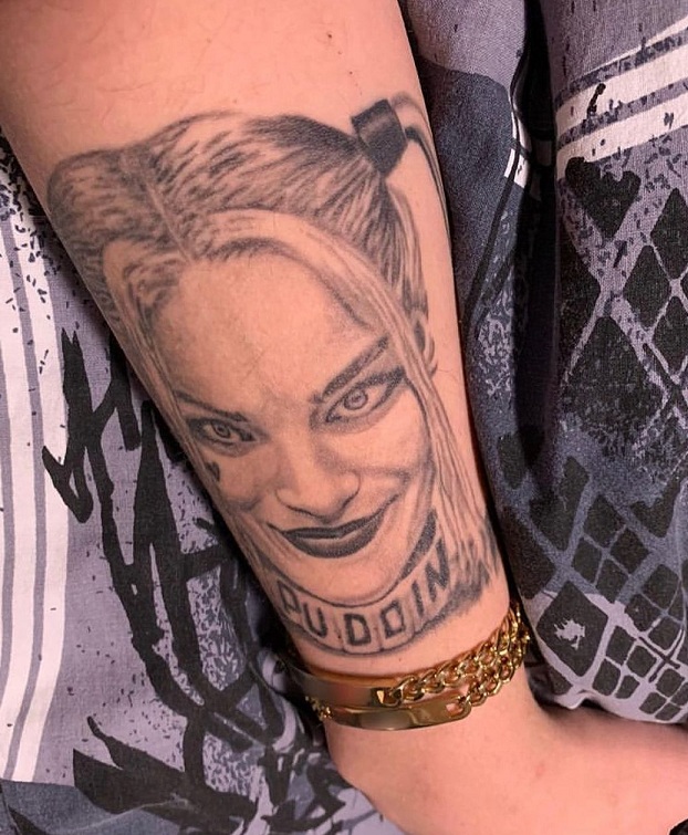 15+ Best Harley Quinn Tattoo Designs for DC Devotees