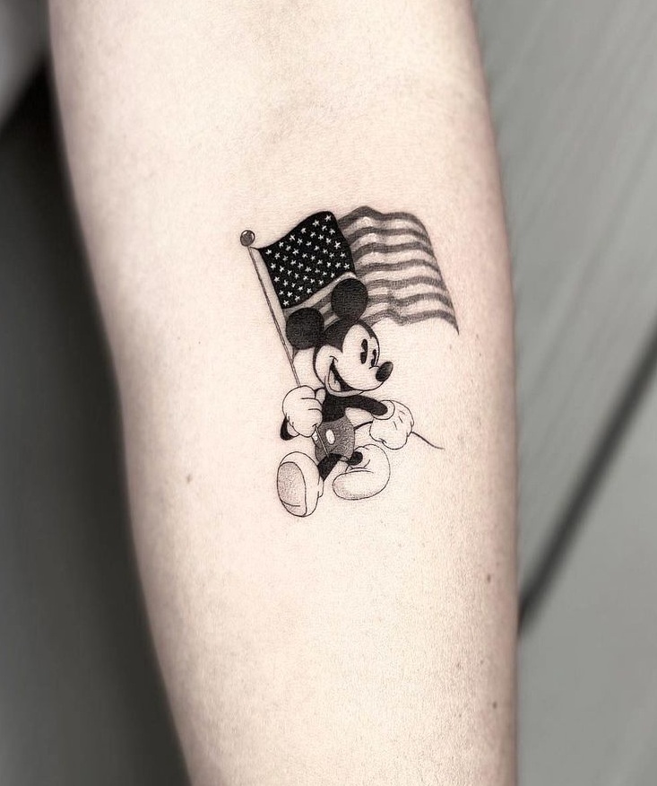 15+ Creative American Flag Tattoo Designs for True Patriots