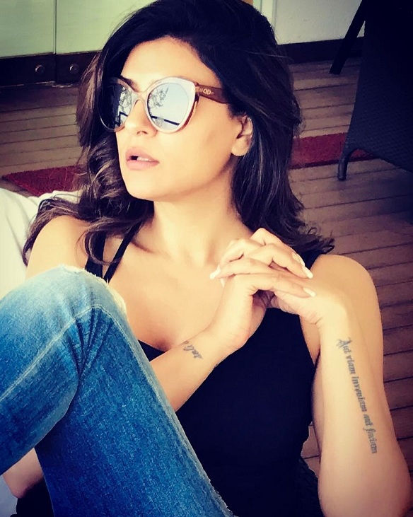 15 Hottest Tattooed Celebrity Women in the World 2024