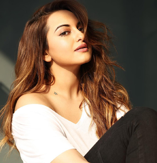 15 Hottest Tattooed Celebrity Women in the World 2024