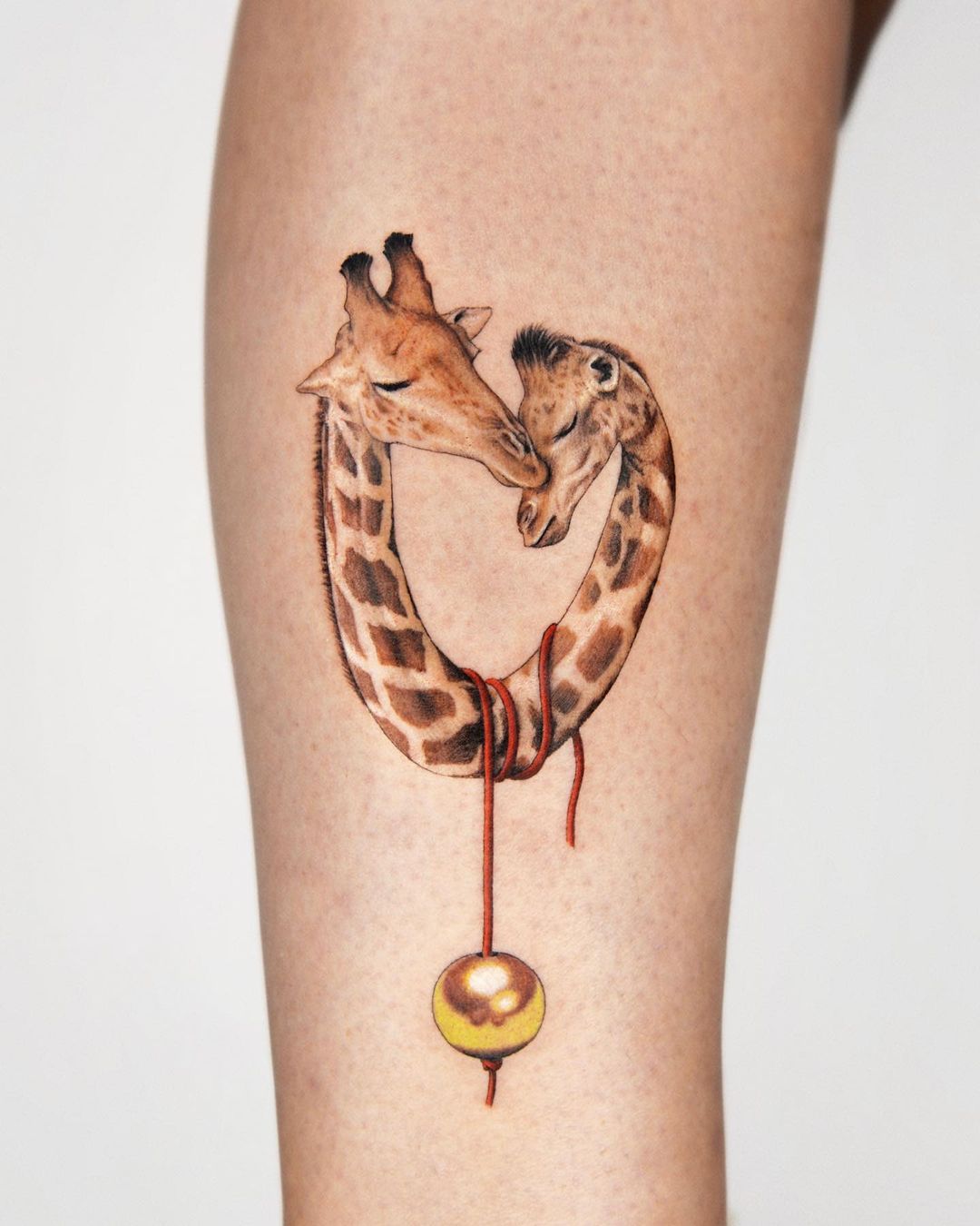 30+ Unique Giraffe Tattoo Designs with Meanings