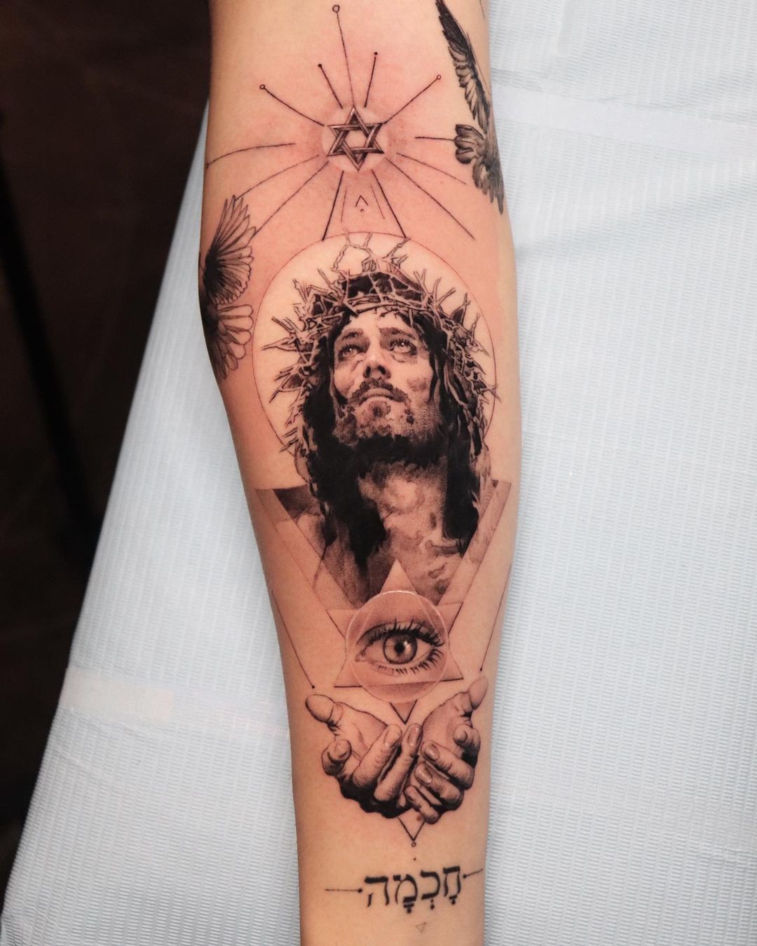 30+ Inspiring Jesus Tattoo Designs to Reflect Your Faith