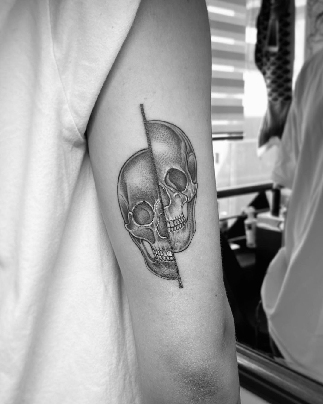 30+ Awesome Skull Tattoo Designs with Best Pictures