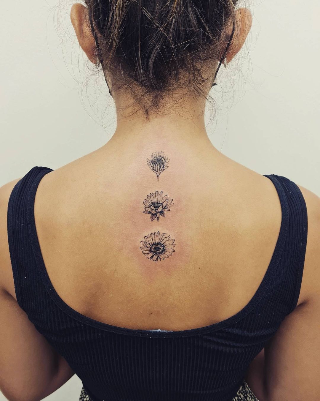 30 Stunning Sunflower Tattoo Designs to Brighten Your Skin