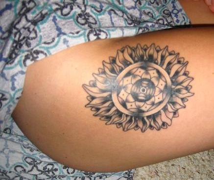 30 Stunning Sunflower Tattoo Designs to Brighten Your Skin