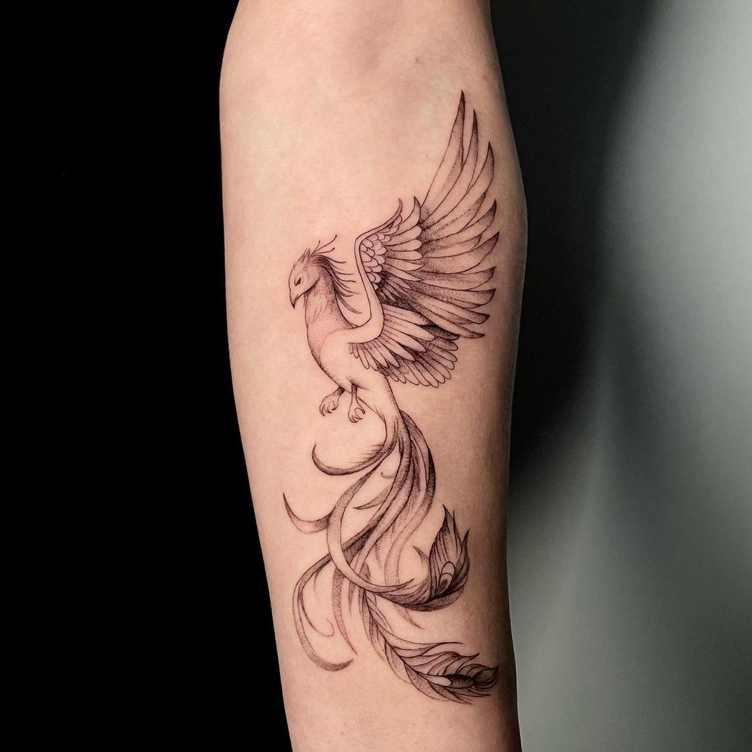 15 Phoenix Tattoo Designs That Celebrate Resilience