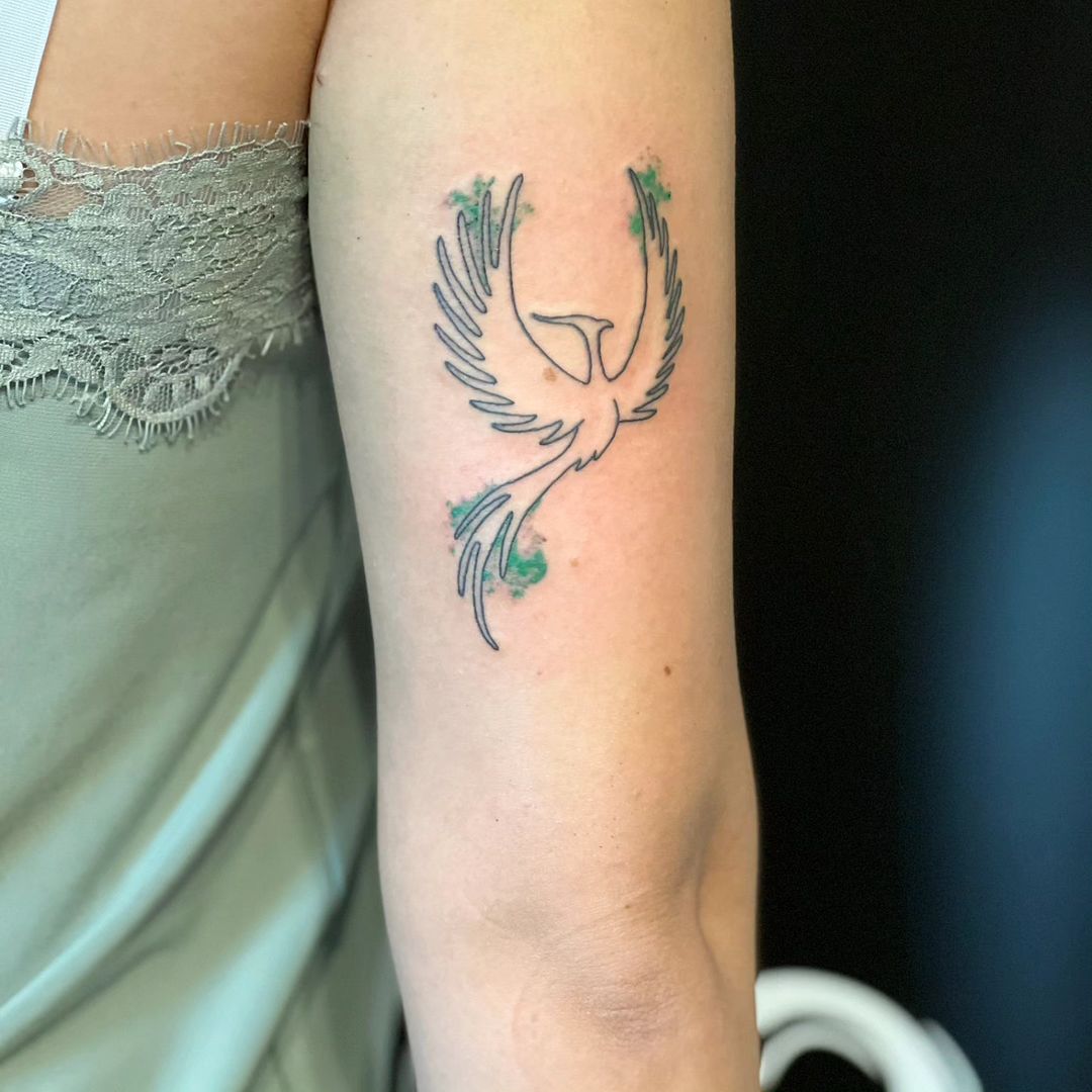 15 Phoenix Tattoo Designs That Celebrate Resilience