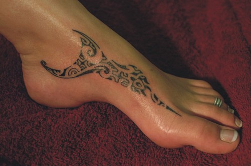 40 Meaningful Foot Tattoo Designs with Significance 2024