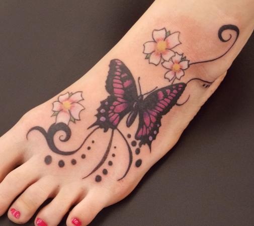 40 Meaningful Foot Tattoo Designs with Significance 2024