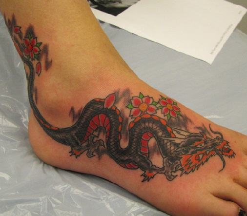 40 Meaningful Foot Tattoo Designs with Significance 2024