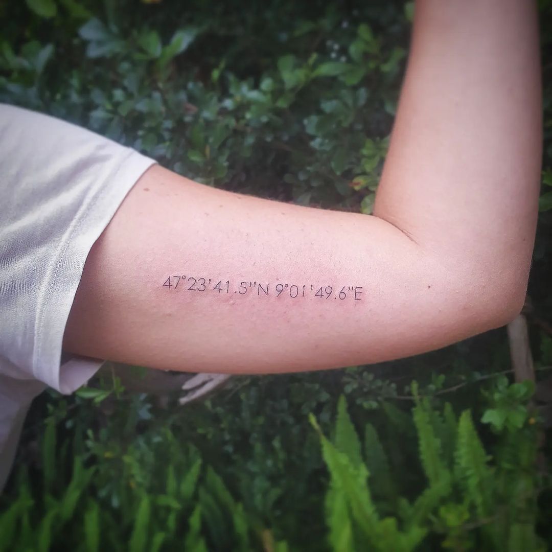 35 Striking Bicep Tattoo Designs to Unleash Your Style In 2024