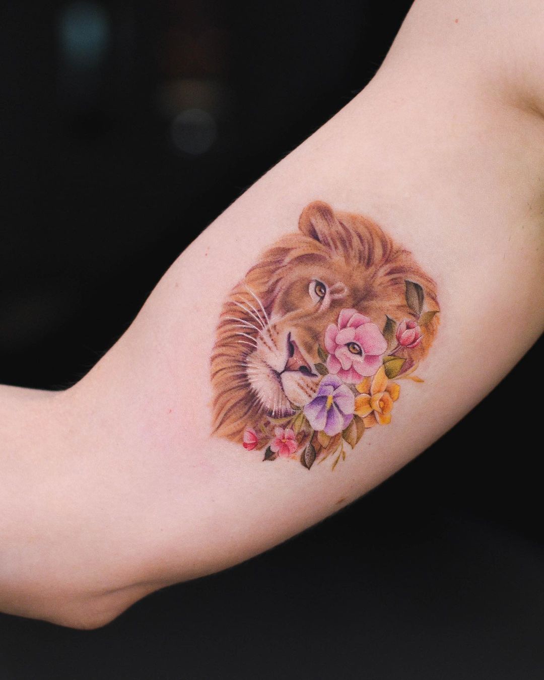 35 Striking Bicep Tattoo Designs to Unleash Your Style In 2024