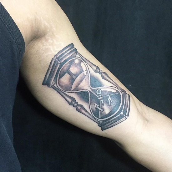 35 Striking Bicep Tattoo Designs to Unleash Your Style In 2024