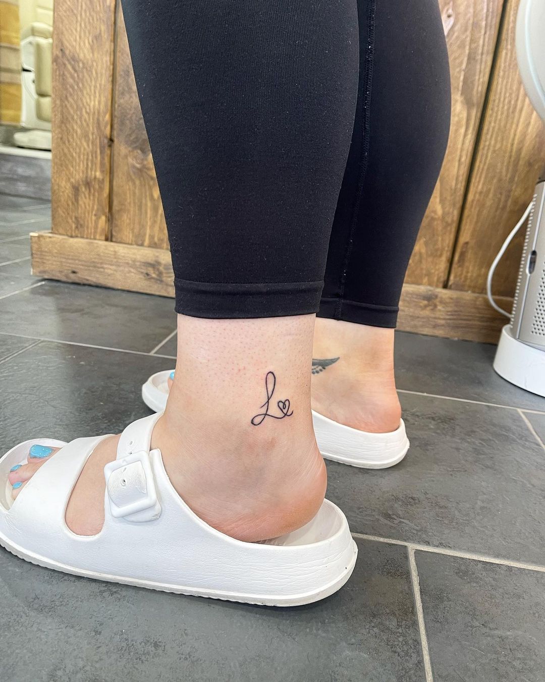 Top 25+ Ankle Tattoo Ideas for Men and Women 2024