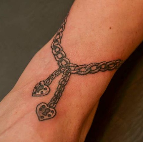 Top 25+ Ankle Tattoo Ideas for Men and Women 2024