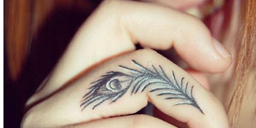 35+ Fantastic Finger Tattoo Designs Curated Just for You