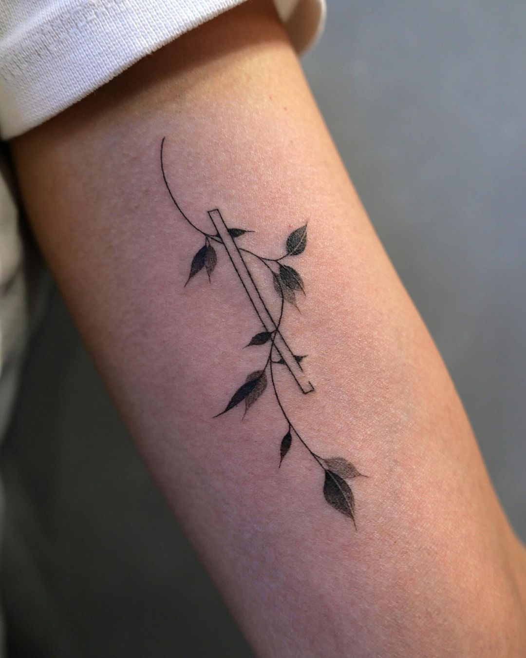 35+ Exceptional Arm Tattoo Designs Suitable for Everyone