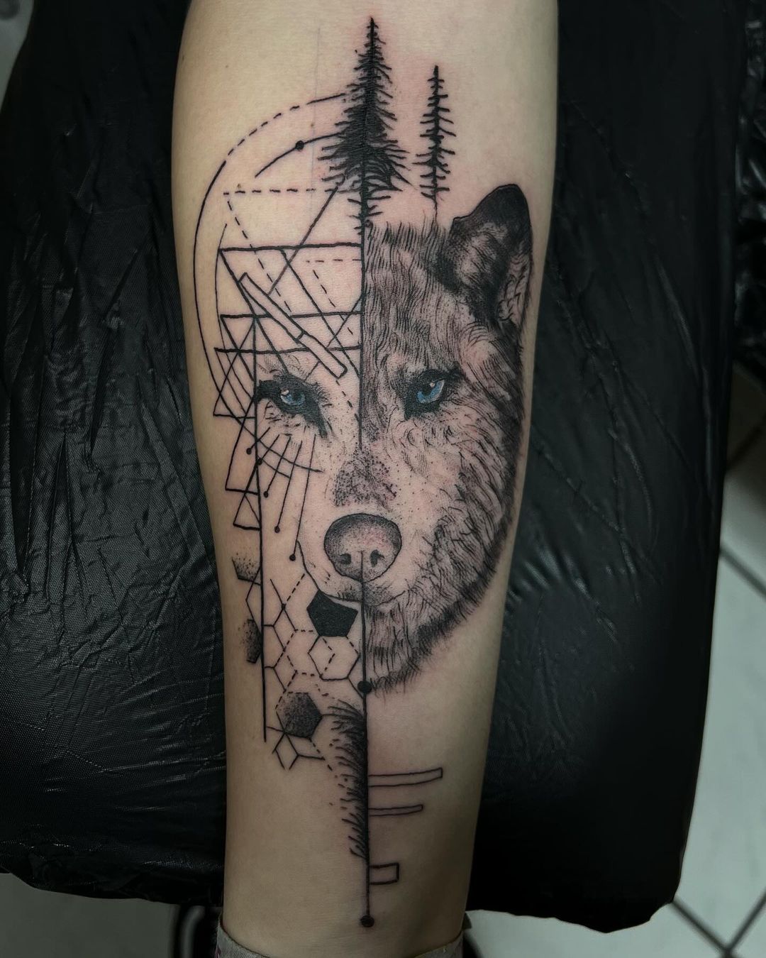 35+ Exceptional Arm Tattoo Designs Suitable for Everyone