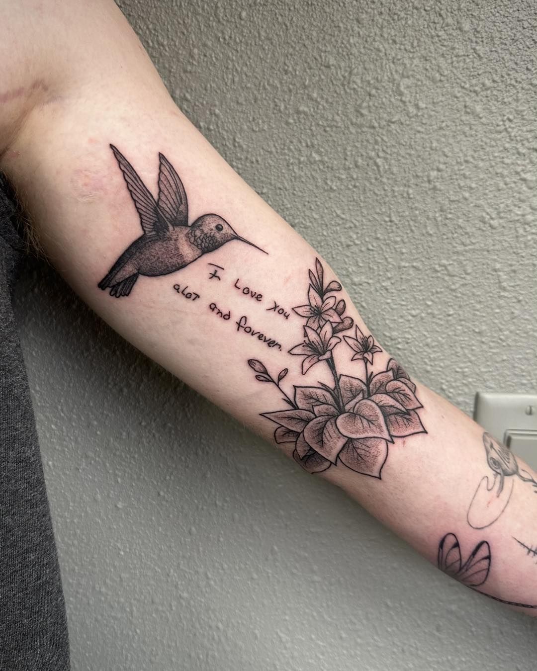 30+ Heartfelt Memorial Tattoos to Honour Your Loved Ones