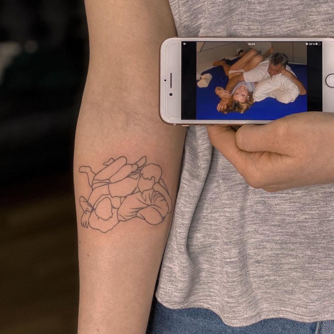 30+ Heartfelt Memorial Tattoos to Honour Your Loved Ones