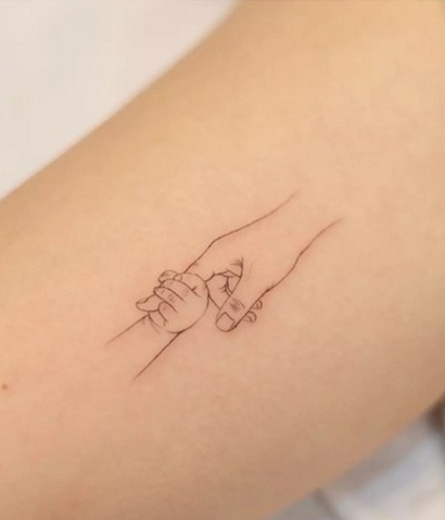 30+ Heartfelt Memorial Tattoos to Honour Your Loved Ones