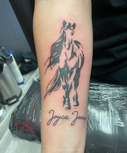 30+ Heartfelt Memorial Tattoos to Honour Your Loved Ones