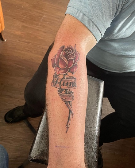 30+ Heartfelt Memorial Tattoos to Honour Your Loved Ones