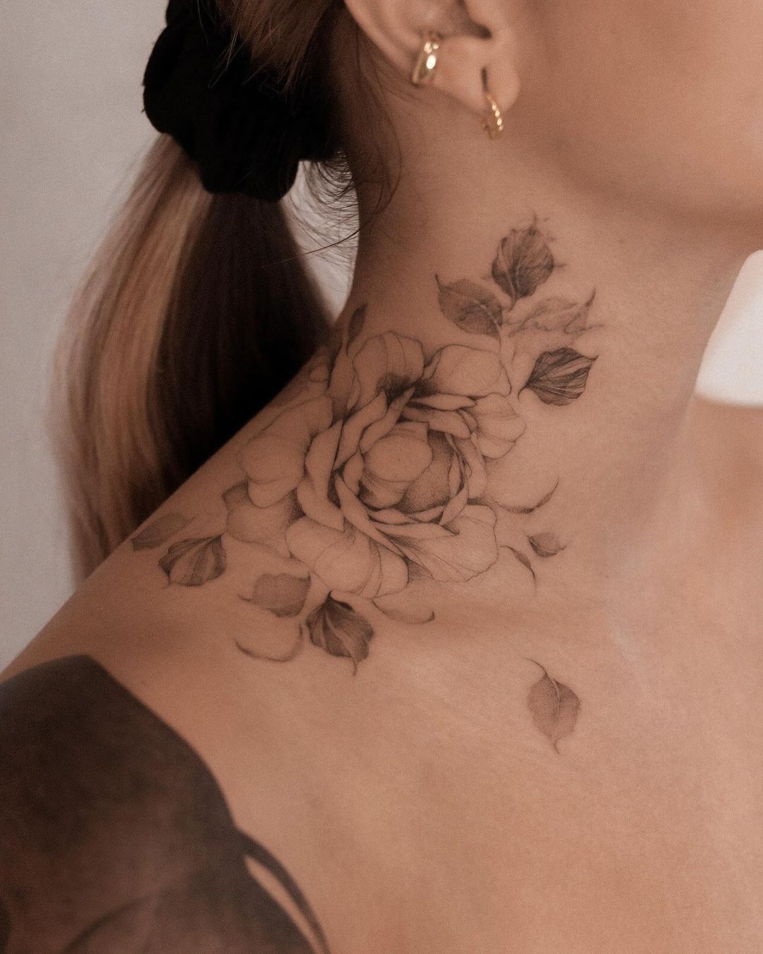 40+ Stunning Neck Tattoo Designs to Unleash Your Style