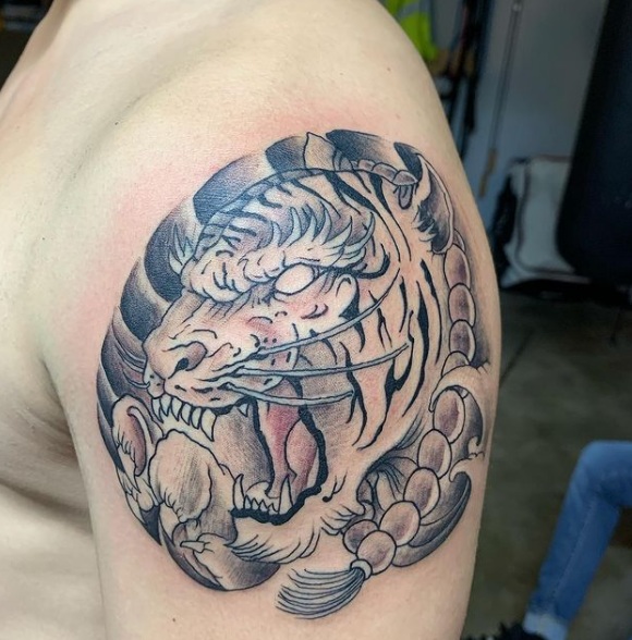 25+ Charismatic Chinese Symbol Tattoos and their Meanings