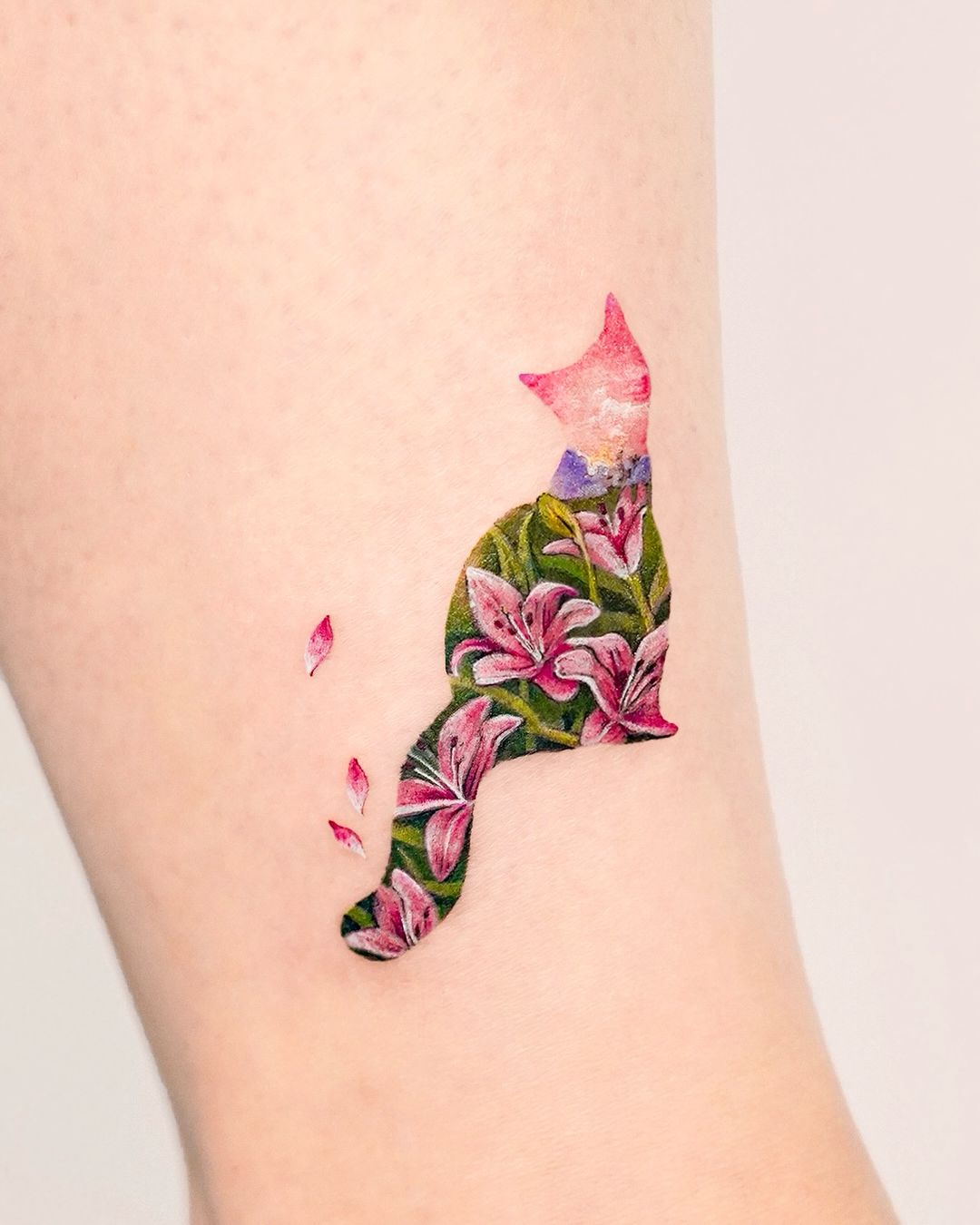 40+ Lovely Lily Tattoo Designs and Their Hidden Stories