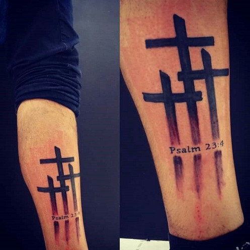 40+ Stylish Cross Tattoo Designs For Men And Women
