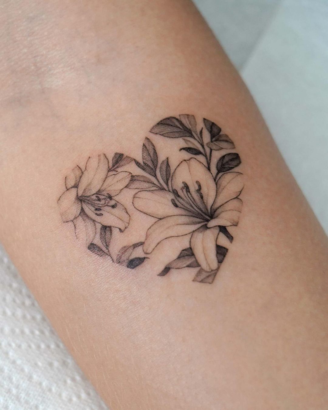 35+ Stunning Heart Tattoo Designs That Capture Love❤️