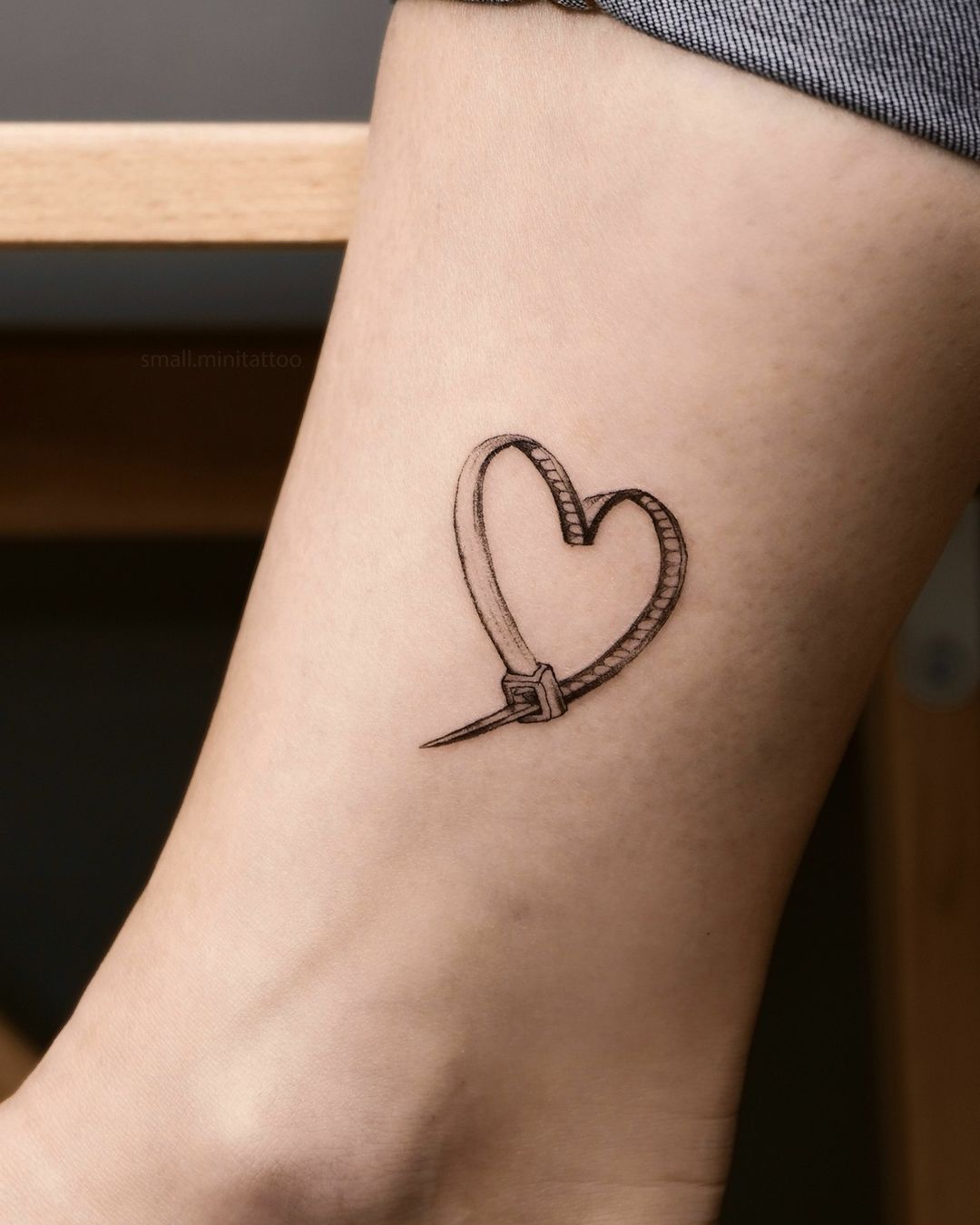 35+ Stunning Heart Tattoo Designs That Capture Love❤️