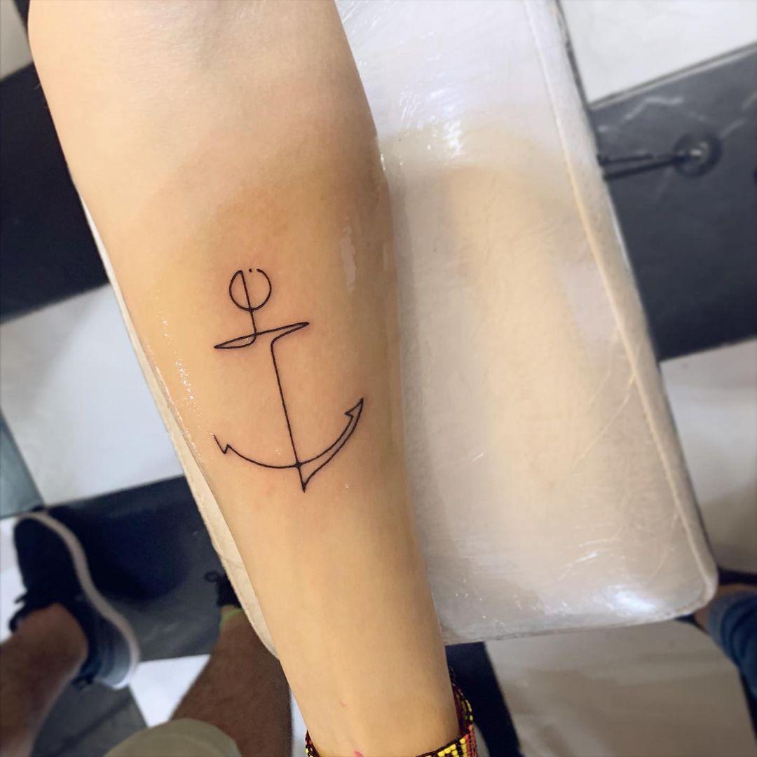 25 Stunning Anchor Tattoo Designs for Nautical Lovers 2024