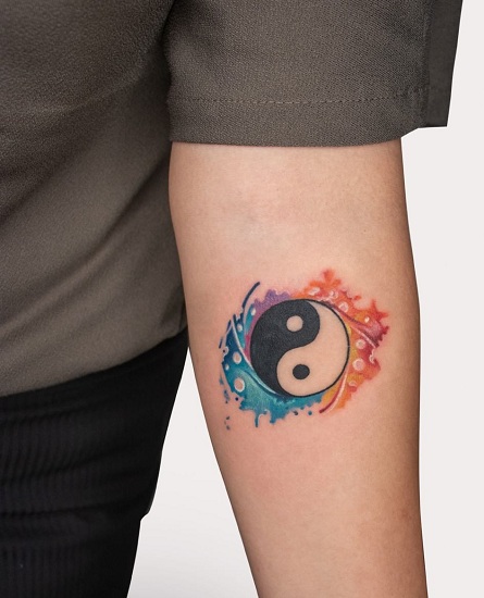 20 Meaningful Yin Yang Tattoos You’ll Love In 2024