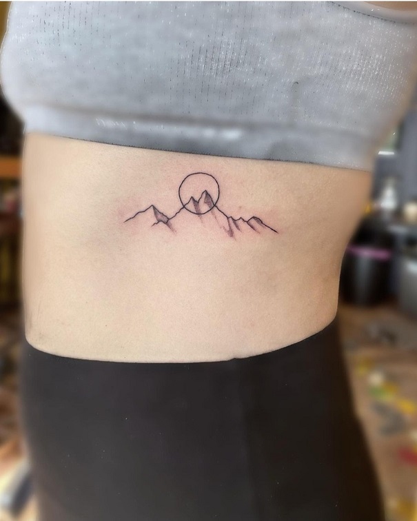 20 Meaningful Mountain Tattoo Designs for Nature Lovers