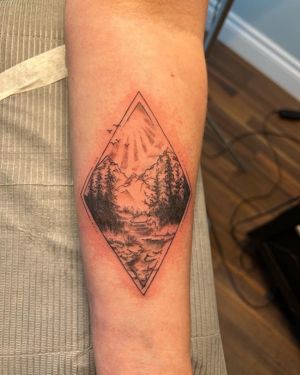 20 Meaningful Mountain Tattoo Designs for Nature Lovers